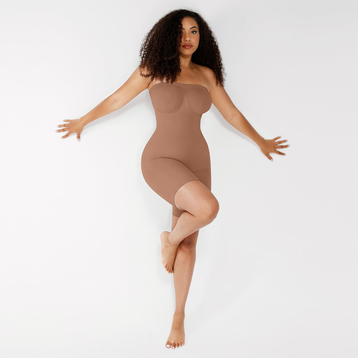 11:33 Strapless Sculpting Shapewear Bodysuit